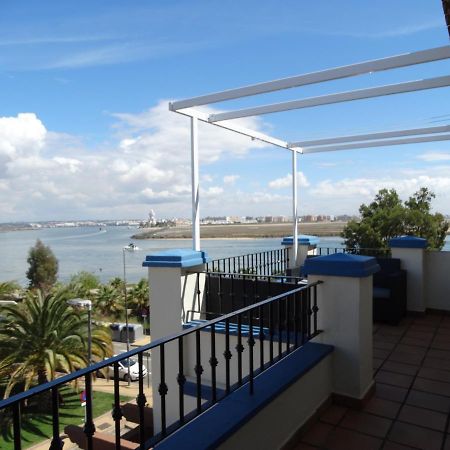 דירות איסלה קנלה Beautiful Penthouse With Ocean And Marina Views מראה חיצוני תמונה