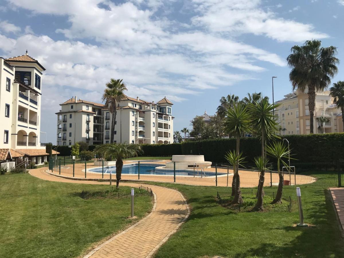 דירות איסלה קנלה Beautiful Penthouse With Ocean And Marina Views מראה חיצוני תמונה
