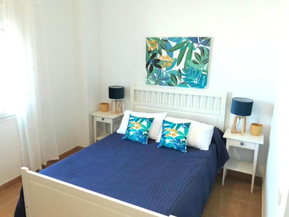 דירות איסלה קנלה Beautiful Penthouse With Ocean And Marina Views מראה חיצוני תמונה
